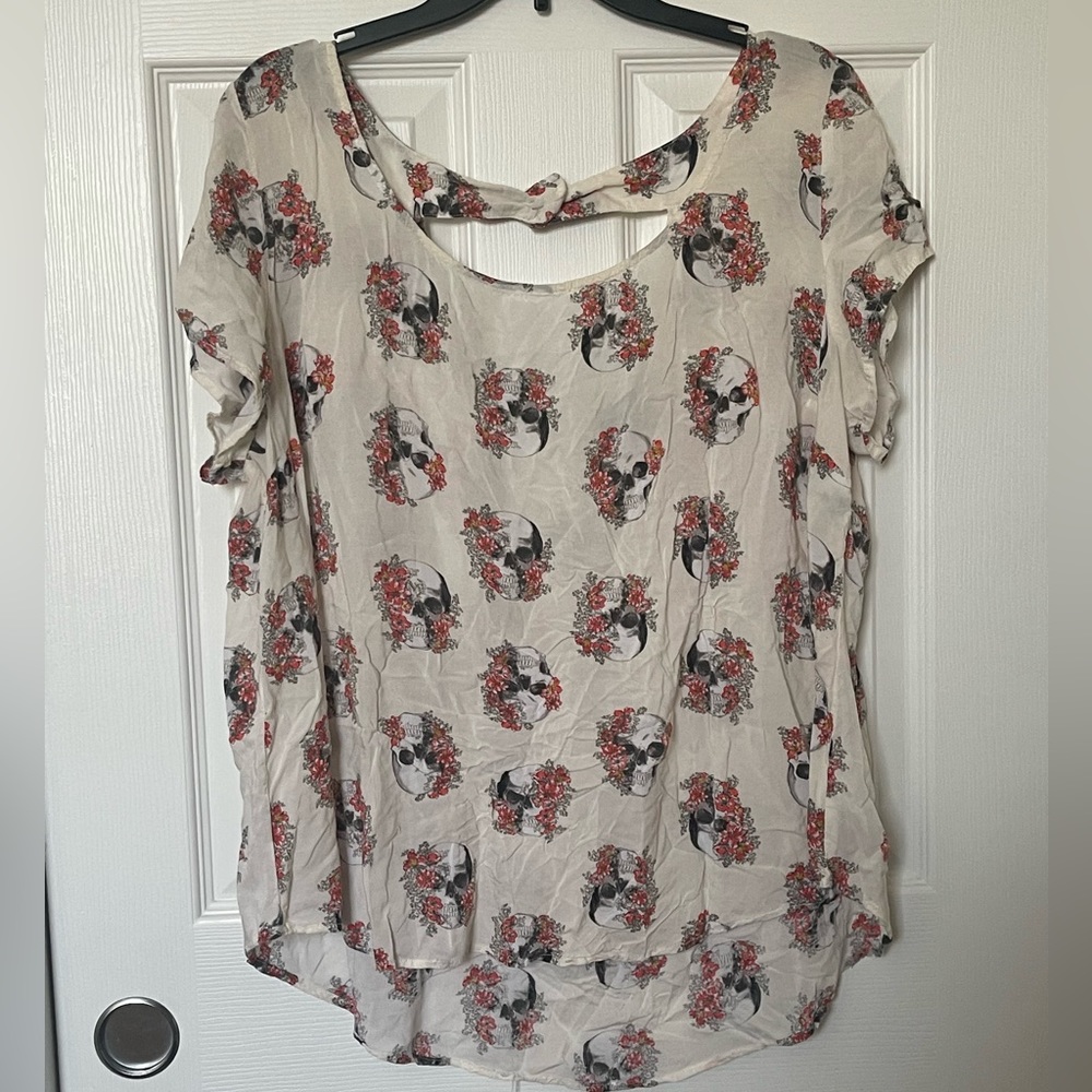 Torrid Floral Skull Top